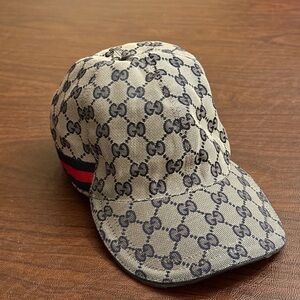 Gucci Cream and Black Patterned Hat